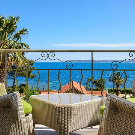 Western Premier Montfleuri Ξενοδοχείο 4*