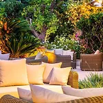 Hotel Western Premier Montfleuri 4*