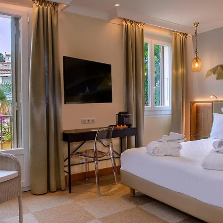 Western Premier Montfleuri Hotel 4*