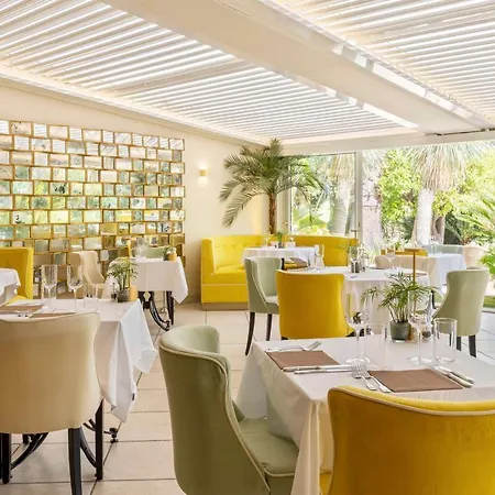 Western Premier Montfleuri 4* Sainte-Maxime