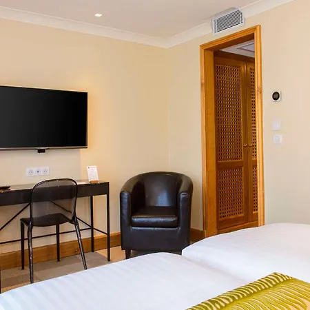 Hotel Western Premier Montfleuri 4*