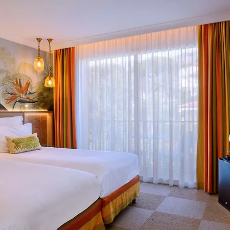 Western Premier Montfleuri Hotel 4*