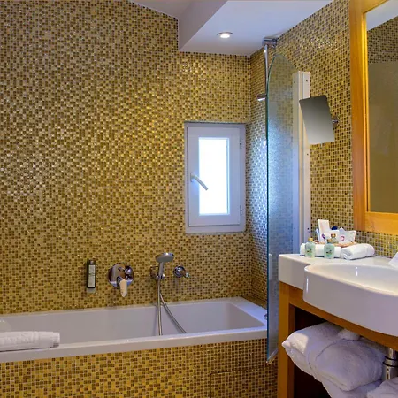 Western Premier Montfleuri Hotel Sainte-Maxime