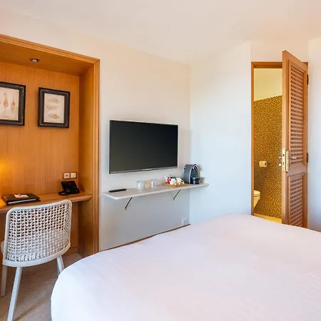 Western Premier Montfleuri