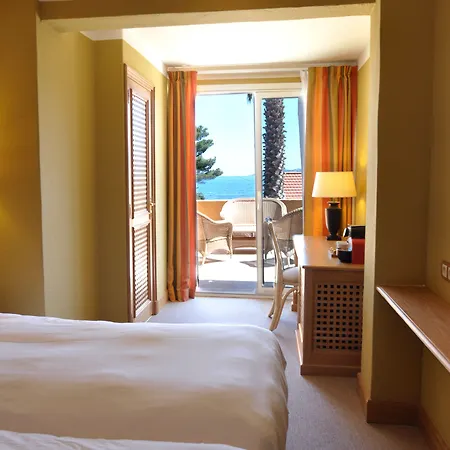 Hotel Western Premier Montfleuri 4*