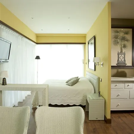 Western Premier Montfleuri Hotel 4*