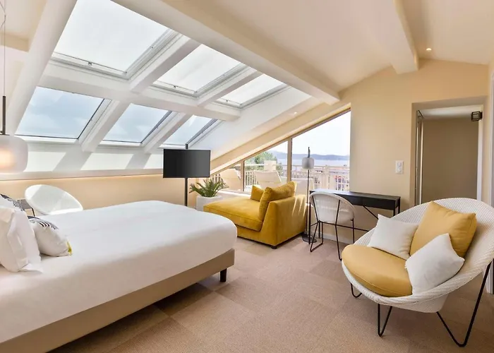 Western Premier Montfleuri فندق