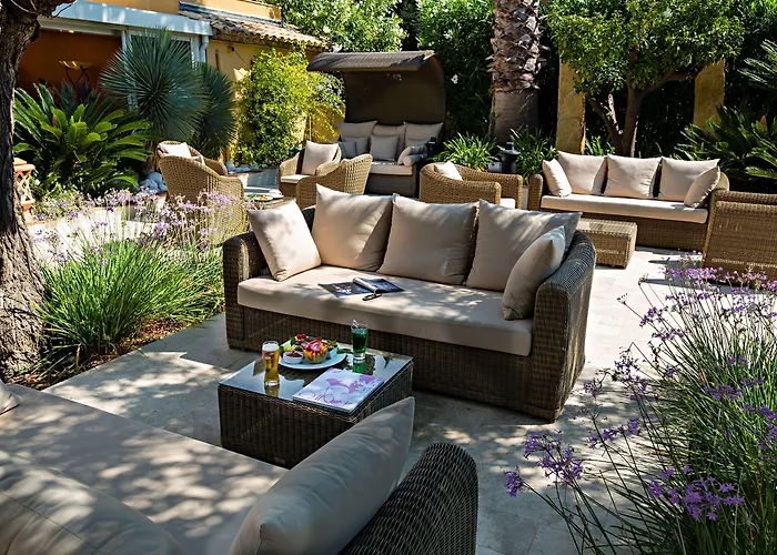 Western Premier Montfleuri فندق 4*