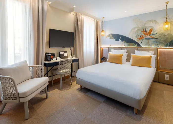 فندق Western Premier Montfleuri سانت ماكسيم