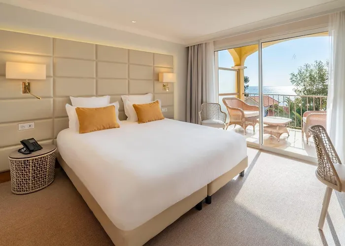Western Premier Montfleuri فندق 4*