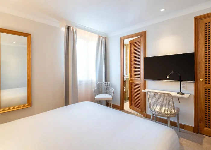 فندق Western Premier Montfleuri 4*